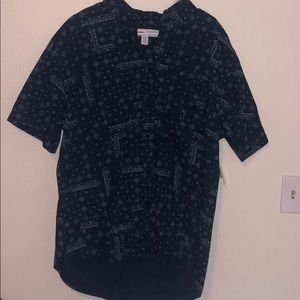 Classic Fit Bandana Pattern Button Down